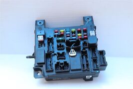Mitsubishi ETACS InCabin Fusebox Fuse Block Box BCM Body Control Module 8637A646 image 2