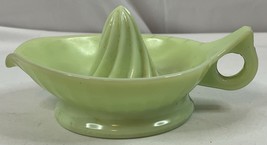 Vintage Jeanette  Uranium Glass Green Jadeite Juicer with handle - £14.29 GBP