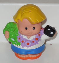 Fisher Price Current Little People Tourist With Camera FPLP - $4.83
