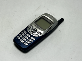 Vintage Samsung SGH R225M Cellular Phone Retro Collectible UNTESTED - £7.89 GBP