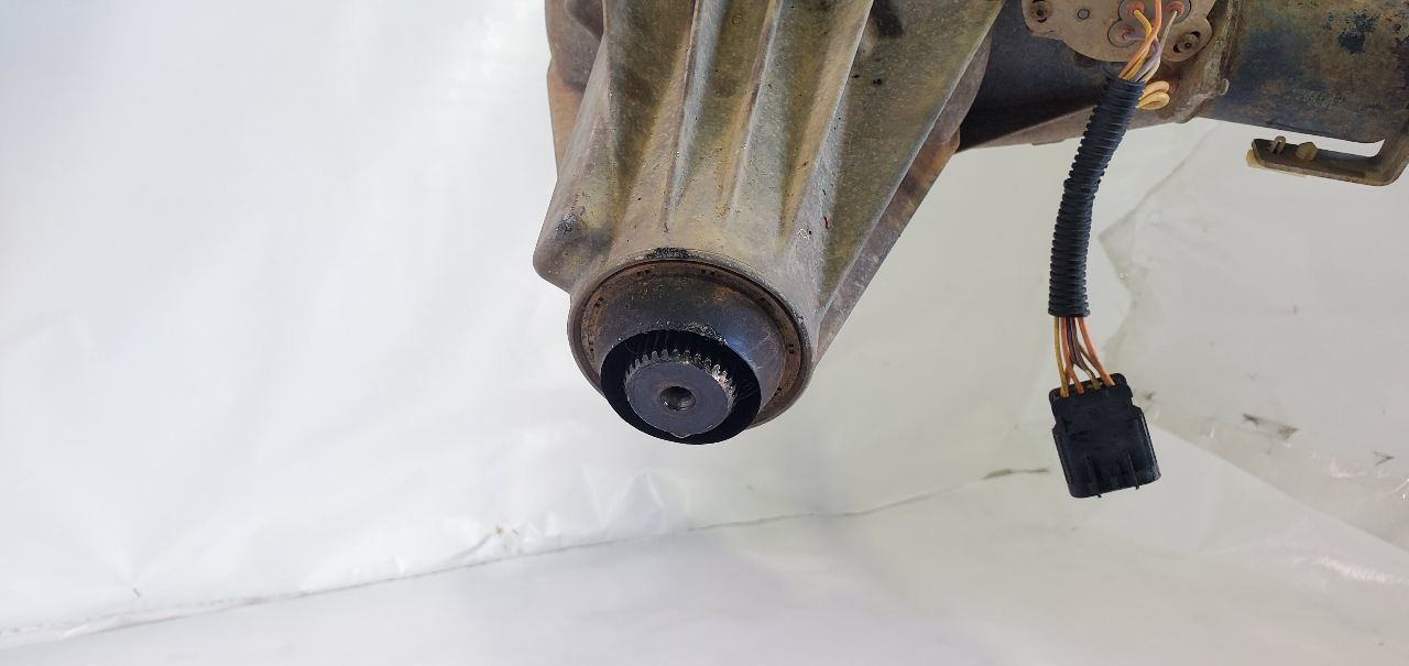 2003 2007 Hummer H2 OEM Transfer Case Assembly 6.0L LQ4 Item image 10