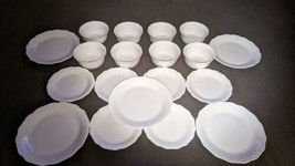 The Pioneer Woman Cowgirl Lace 19-Pieces Dinnerware Set, Linen Nice condition - £55.38 GBP
