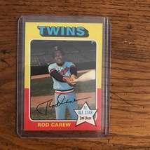 Rod Carew 1975  Topps  Baseball Card (046) - £7.02 GBP