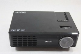 acer x1261p Projector 1024 x 768 4:3 2700 Lumens - $144.83