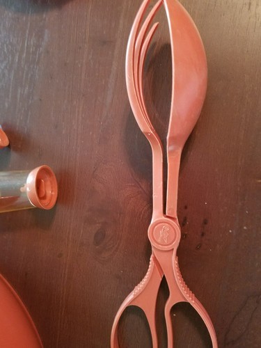 Vintage ~ PLASTEK Brand ~ Dishes & Utensils ~ Shade of Rose in Color Item image 3