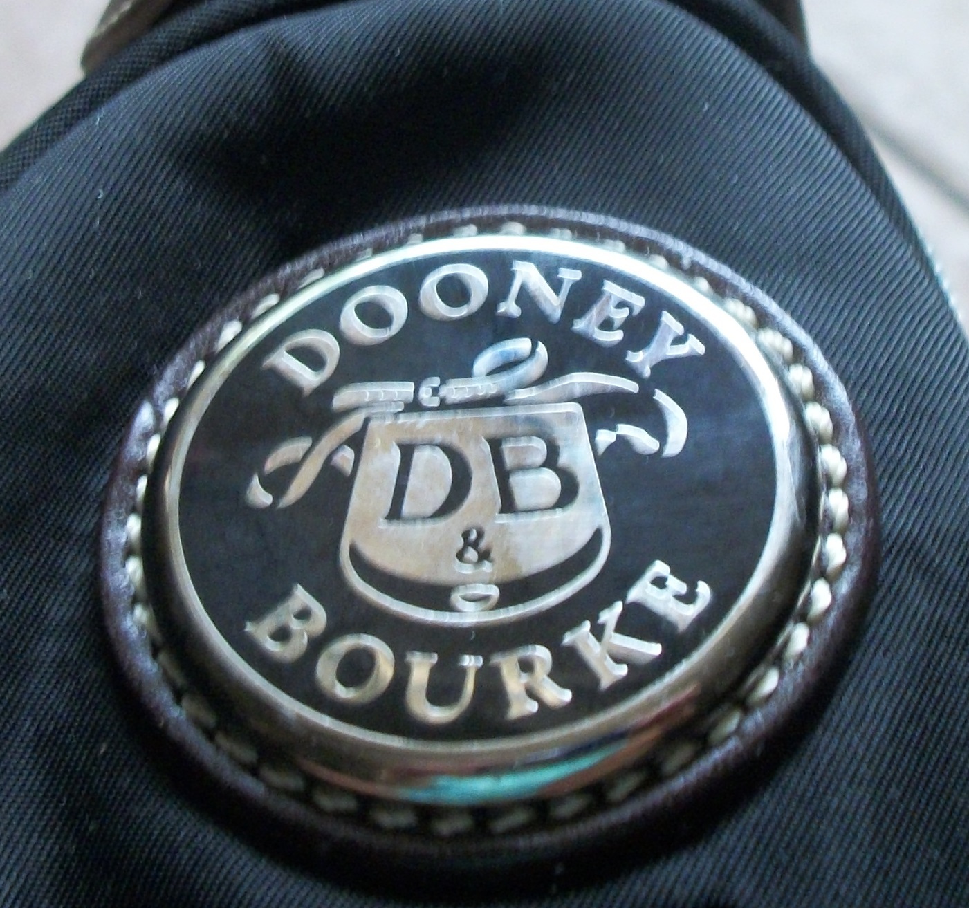 womens handbag black dooney and bourke  Item image 7