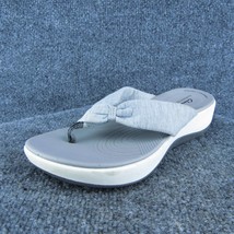 Clarks Cloudsteppers Women Flip Flop Sandal Shoes Gray Fabric Size 8 Medium - £22.07 GBP