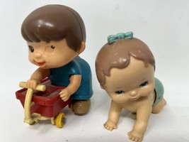 Tomy Wind Up Crawling Baby &amp; Kid Wagon 1977 Taiwan Vintage - $12.82