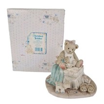  Cherished Teddies I&#39;m A Little Darling Bear On Ottoman Musical 128058 Enesco - £19.55 GBP