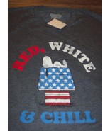 Vintage Style PEANUTS SNOOPY USA Flag Red White &amp; Chill T-Shirt MEDIUM NEW - $19.80