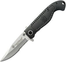 SMITH WESSON POCKET KNIFE  Tactical Linerlock - $17.99