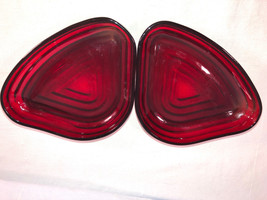 2 Ruby Manhattan Relish Tray Inserts Depression Glass Mint - £7.98 GBP