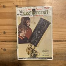 Arrow Leathercraft 3 hook key case Leather Craft Kit 1976 Sealed - $18.81
