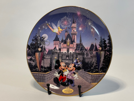 Disneyland 40th Anniversary &quot;40 Years of Adventure&quot; Plate - Bradford Exchange - £22.65 GBP