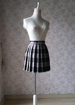 Black White Short Plaid Skirt Outfit Women Plus Size Pleated Plaid Skirt image 2