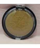 Mary-Kate and Ashley Sunkissed Bronze Illuminating Bronzer - $55.15 MXN