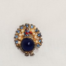 Peacock Faux Pearls Rhinestones Brooch Pin 1&quot; Metal - £15.81 GBP