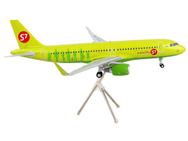 Airbus A320 Commercial Aircraft &quot;S7 Airlines&quot; Lime Green &quot;Gemini 200&quot; Series 1/2 - £98.64 GBP