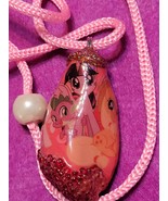 Littl Pony assemblage Limestone necklace-w-glass trim.C.2024 - $380.79 MXN