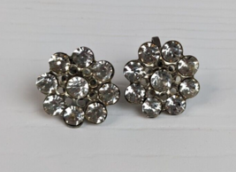 Vintage flower rhinestone earrings screw back silver tone - £11.66 GBP