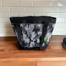 TrueLiving Outdoors 8 Can Soft Side Cooler Bag Lunch Black Gray Camo NEW - $14.74