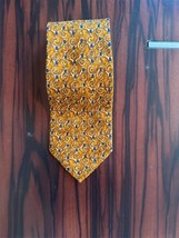 NWOT ERMENEGILDO ZEGNA Gold Swirl Green Dot 100% Silk Tie Made in Italy - $1,457.83 MXN