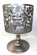 Bath &amp; Body Works DOGWOOD PEDESTAL 3-Wick Candle Holder Flower Rhinestone - £15.46 GBP