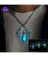 Halloween Glowing Spider Necklace - Vintage Fluorescent Jewelry for Men ... - $19.95