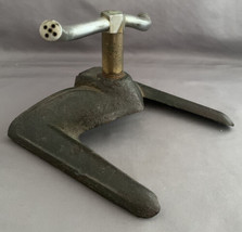 Vintage Lafayette Two Arm Cast Iron Lawn Sprinkler - £21.98 GBP