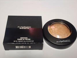 MAC Soft and Gentle Mineralize Skinfinish Powder Highlighter Gilded Peac... - $35.64