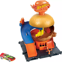 Hot Wheels City Downtown Burger Blitz - $20.57