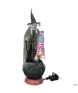 ANMTD STEW BREW WITCH PROP W FOG MACHINE - $18,823.45 MXN