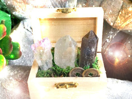 Haunted Wooden Chest Of 3 Crystal Master Wands Highest Light Collection Magick - £106.41 GBP