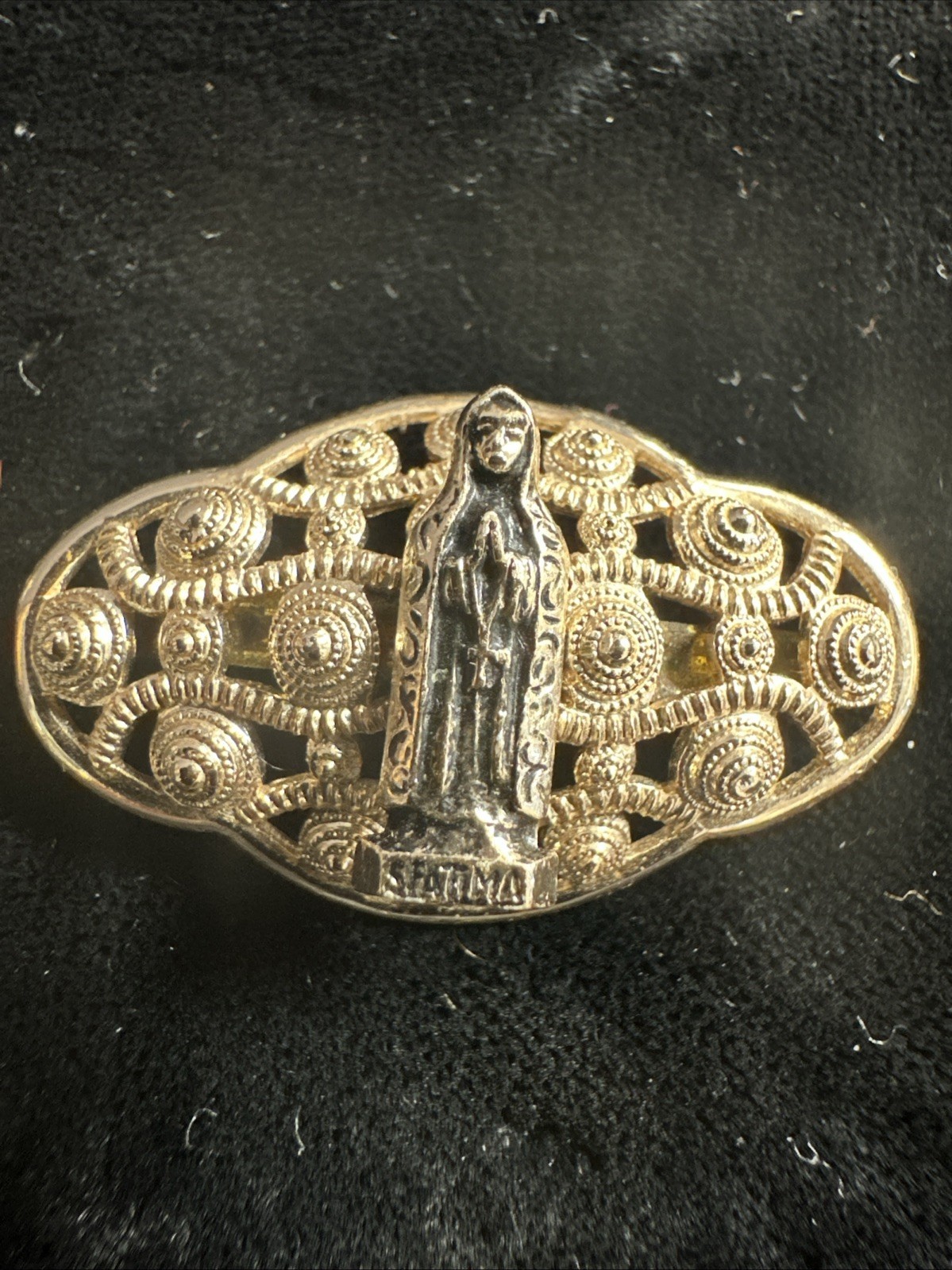 Antique 1917? Vtg Gold tone filigree ornate Fatima Virgin Mary pin brooc... - $28.71