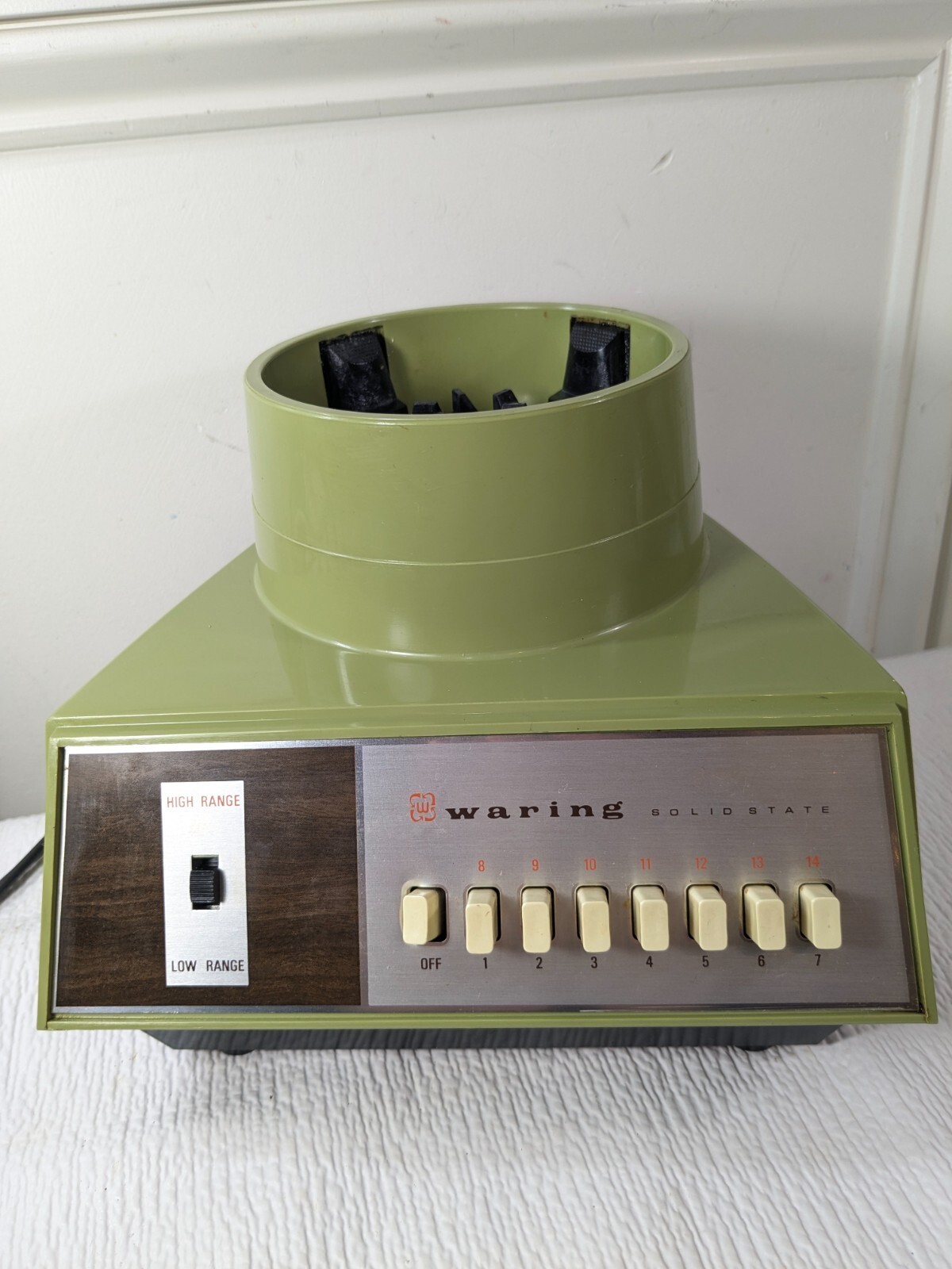 Waring avocado green 7-Speed Solid State Blender Motor Base Only S-14 11... - $18.00
