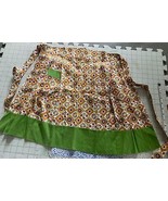 Vintage 1960 Flower with Green Trim Apron - £13.94 GBP