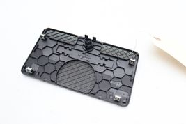 08-11 MERCEDES-BENZ W204 C300 DASH SPEAKER COVER GRILLE E0684 image 7