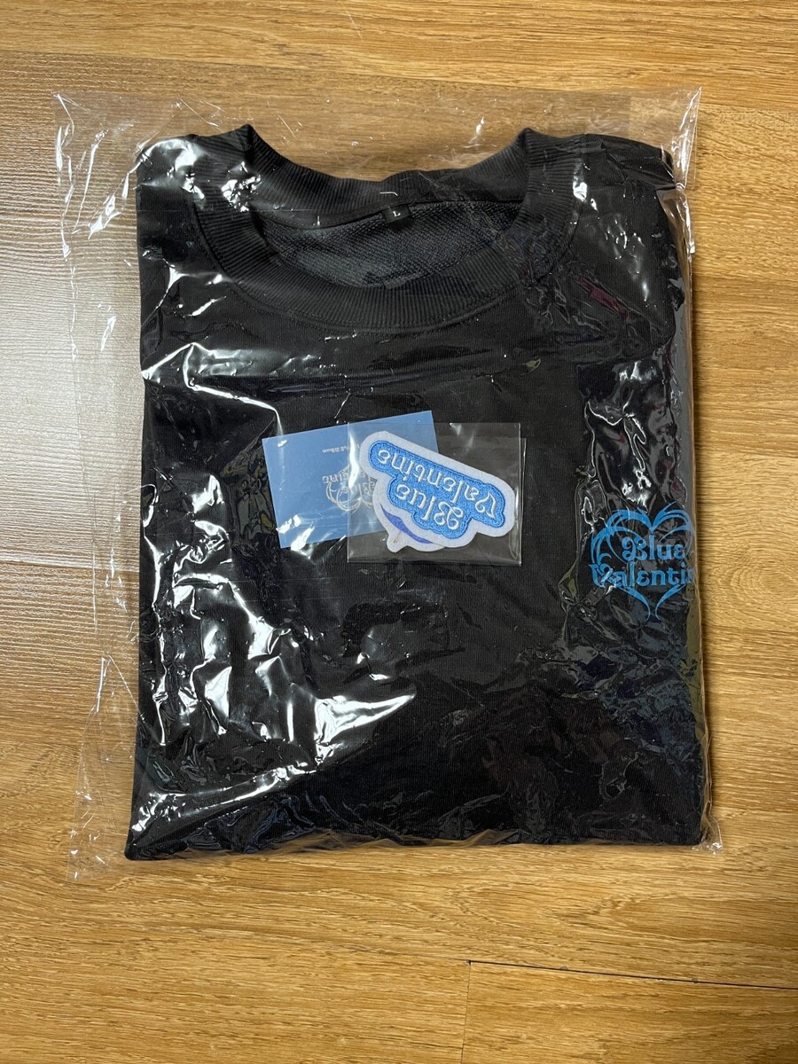 Full-size item image