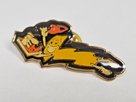 Lightning Bolt Fry Mcdonalds Lapel Pin Collectible Tie Tack - €7,79 EUR