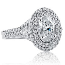 1.84 TCW Oval Cut Trillion Side Diamond Engagement Ring 18k White Gold - £3,093.00 GBP
