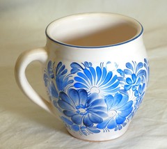 Stoneware Folk Art Pottery Mug Blue Floral Designs 12 oz. - £15.78 GBP