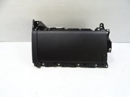 17 Lexus GX460 glove box glovebox assembly black 55513-35010 55303-60080 - £161.37 GBP
