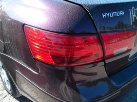 Driver Left Tail Light Quarter Panel Mounted Fits 09-10 SONATA 104901298 - $78.13