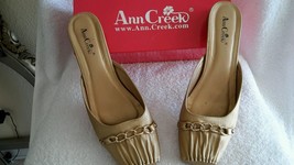 Ann Creek Shoes SQUARE MULES GOLD LEATHER Heels 1.5 WOMEN US SHOE Size: ... - $666.08 MXN