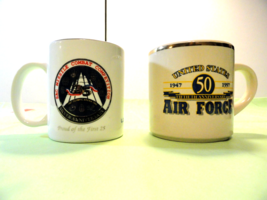 2 QTY VINTAGE ORIGINAL SILVER &amp; 50TH ANNIVERSARY USAF AIR FORCE MUGS COF... - €110,23 EUR