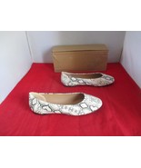 JOURNEE COLLECTION Comfort Ballet Kavn Flats $70  US Size 8 1/2 W - Snak... - €21,23 EUR