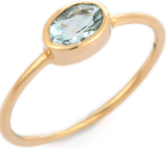 Oval Cut Natural Aquamarine Solitaire Ring in 14K Yellow Gold - £236.72 GBP