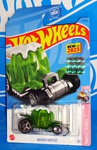 Hot Wheels New For 2023 Factory Set Sweet Rides #8 Dessert Drifter Green - £1.95 GBP