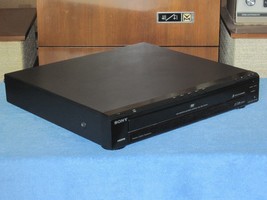 Sony DVP-NC85H 5-Disc Carousel HDMI 720p / 1080i DVD/CD Player/Changer & Remote! - $99.99