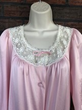 Vintage Pink Robe Medium Nylon Button Front Lace Detail Duster Pajamas G... - $16.15